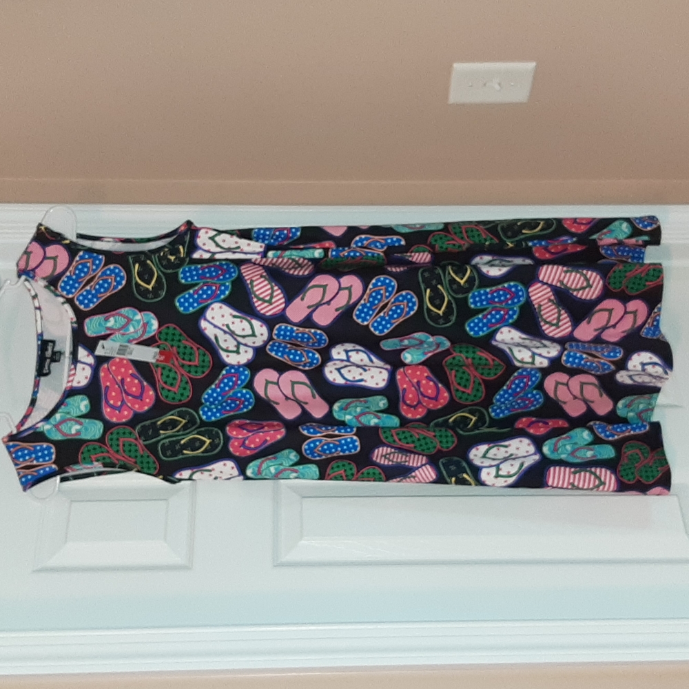 Dress Works 🩴 Size Small NWT